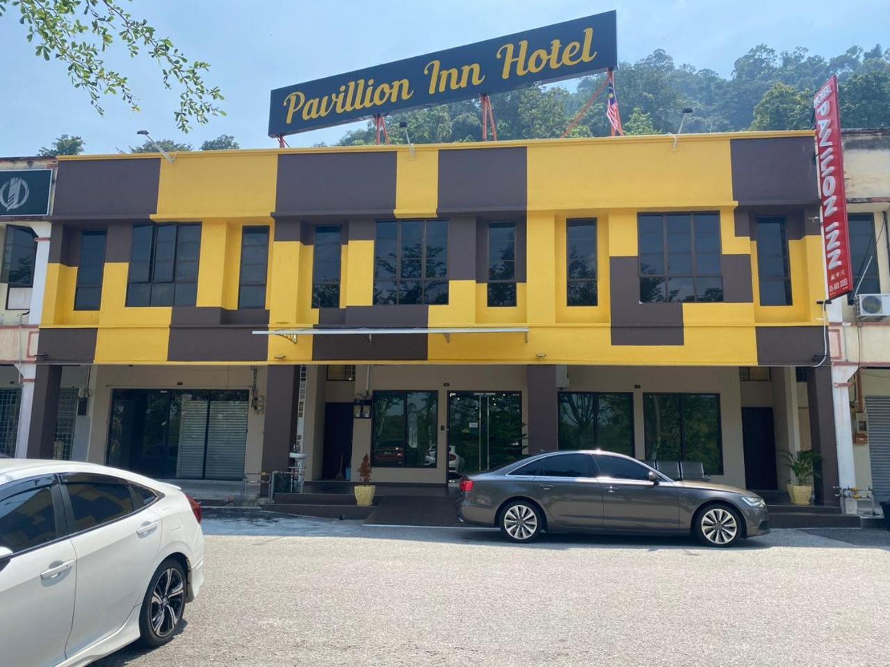 Oyo 90883 Pavilion Inn Hotel Lumut Luaran gambar